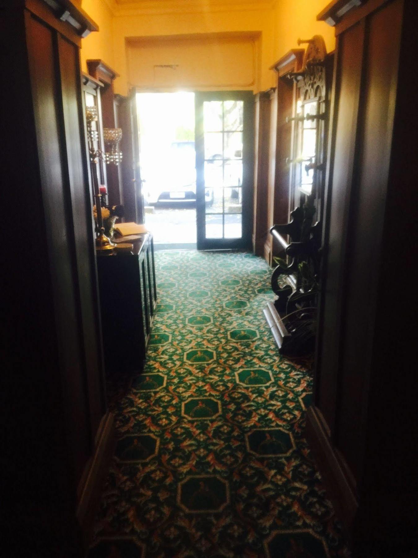 Man O'Ross Hotel Экстерьер фото