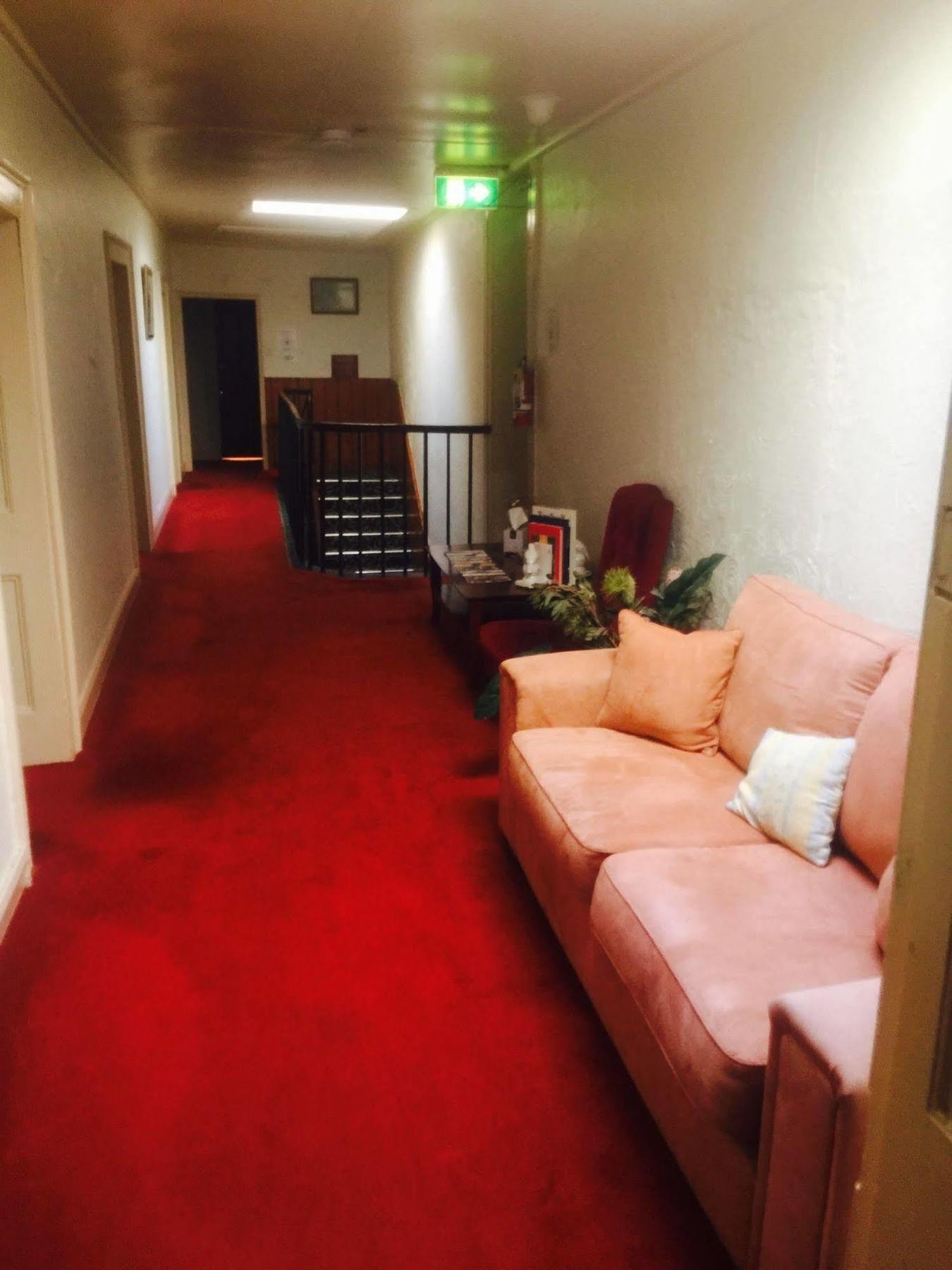 Man O'Ross Hotel Экстерьер фото